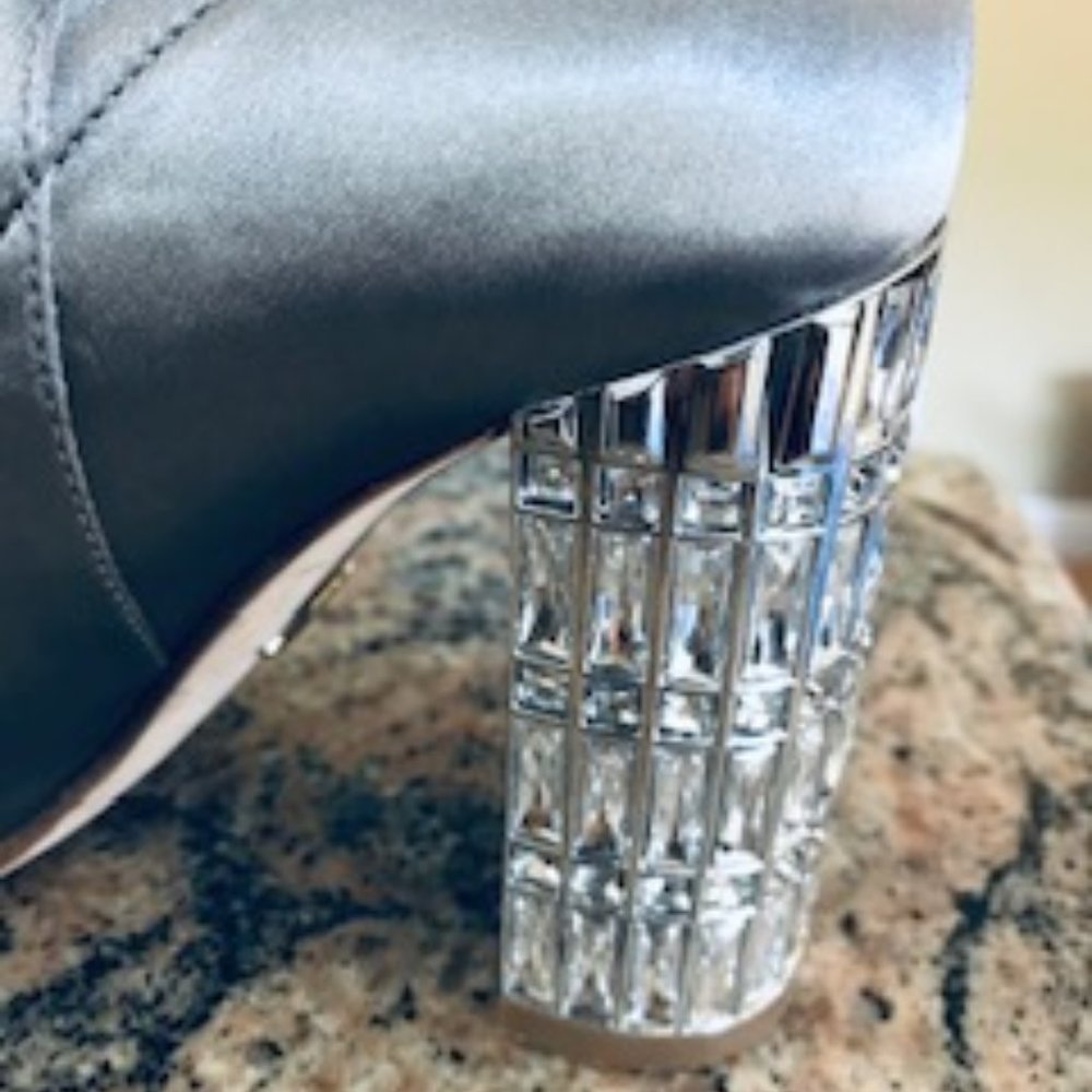 Badgley Mischka "Khloe" Satin Heather Grey Bootie - Picture 8 of 10